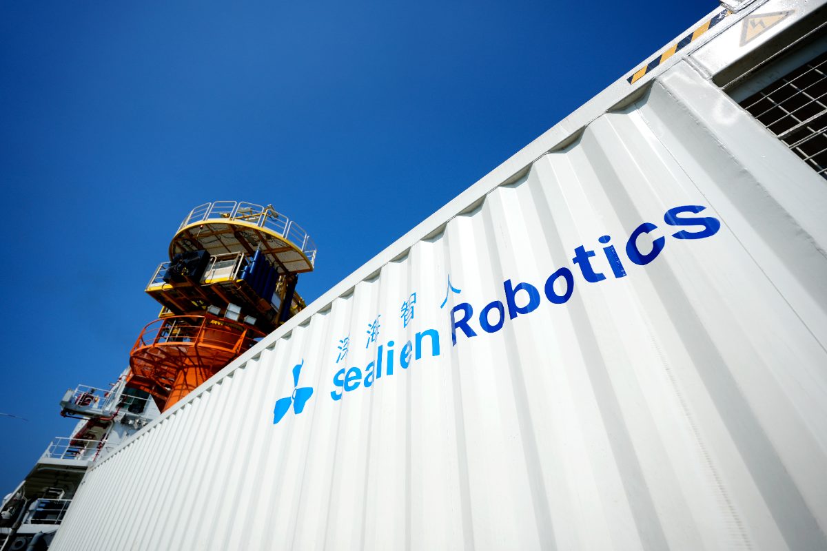 SeAlien Robotics equipment container on a vessel deck